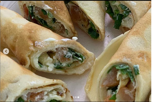 Девочки-цветочки: Лилия Ребрик умилила семейным фотосетом с дочками