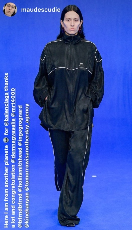 Россыпи золота, элементы пирсинга и накладные скулы: самые необычные мейк-ап тренды Недели моды в Париже