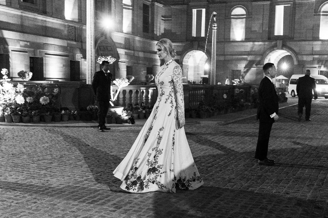 Иванка Трамп ослепила роскошным образом в белом платье, оставив позади мачеху