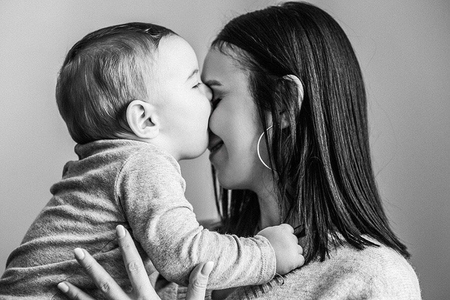 Сладкие моменты: самые завораживающие фото Джамалы с сыночком