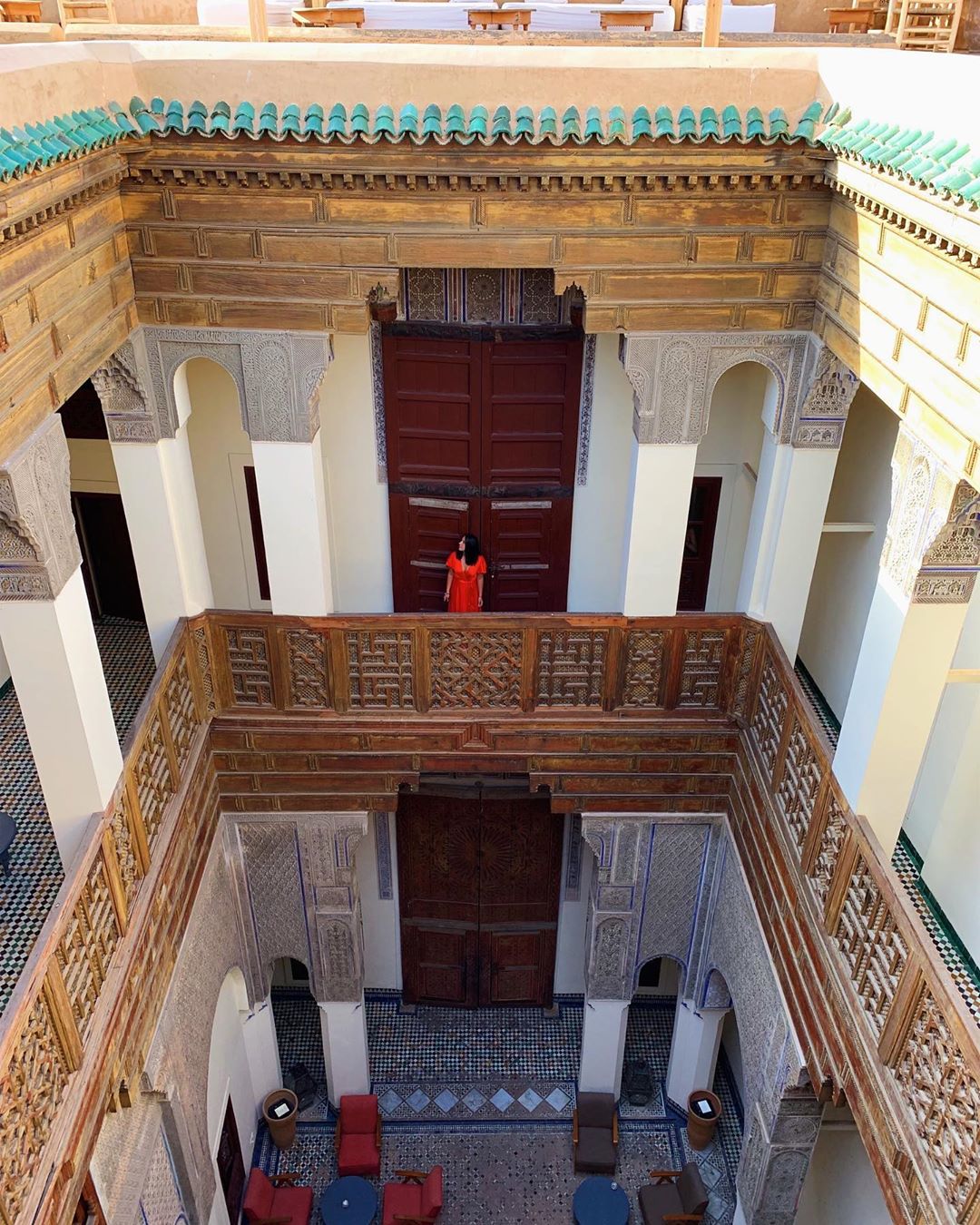 Цветок пустыни: Джамала в алом платье свела дыхание красотами Марокко