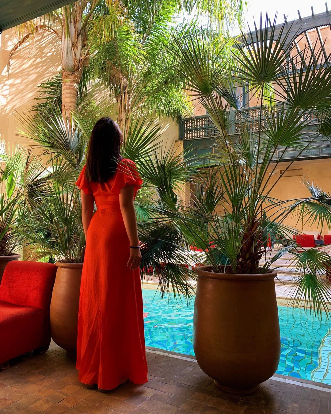 Цветок пустыни: Джамала в алом платье свела дыхание красотами Марокко