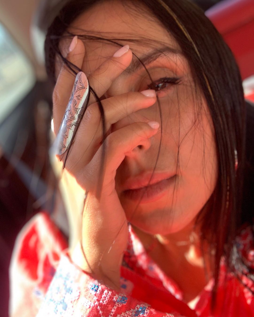 Принцеса Марокко: Джамала в розкішному платті-вишиванці заворожила яскравим "луком"