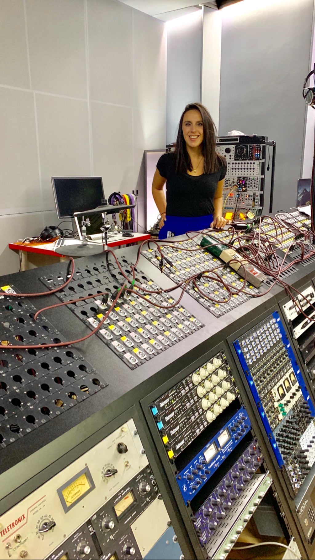 "По-справжньому щаслива": Джамала похвалилася творчими новинками