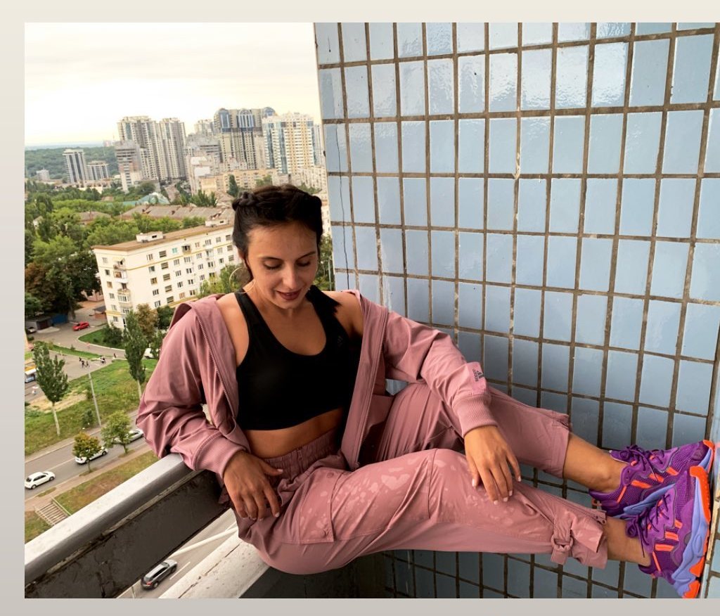 &quot;Сємки є?&quot; Джамала викликала суперечки в мережі перевтіленням в &quot;дівчину з району&quot;