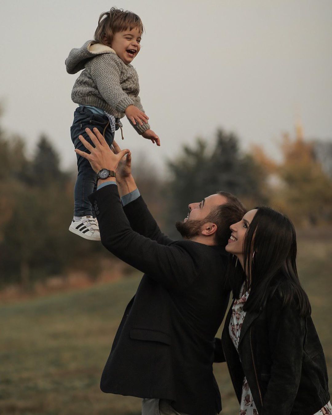 Чудесная семья: Джамала растрогала сеть нежными фото с мужем и сыном