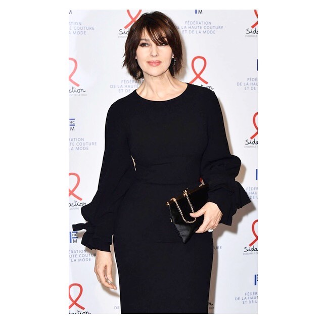 Она совершенна! Моника Беллуччи восхитила идеальной фигурой в роскошном платье