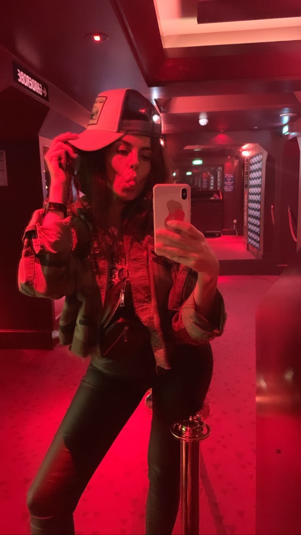 Настя Каменських в парижі