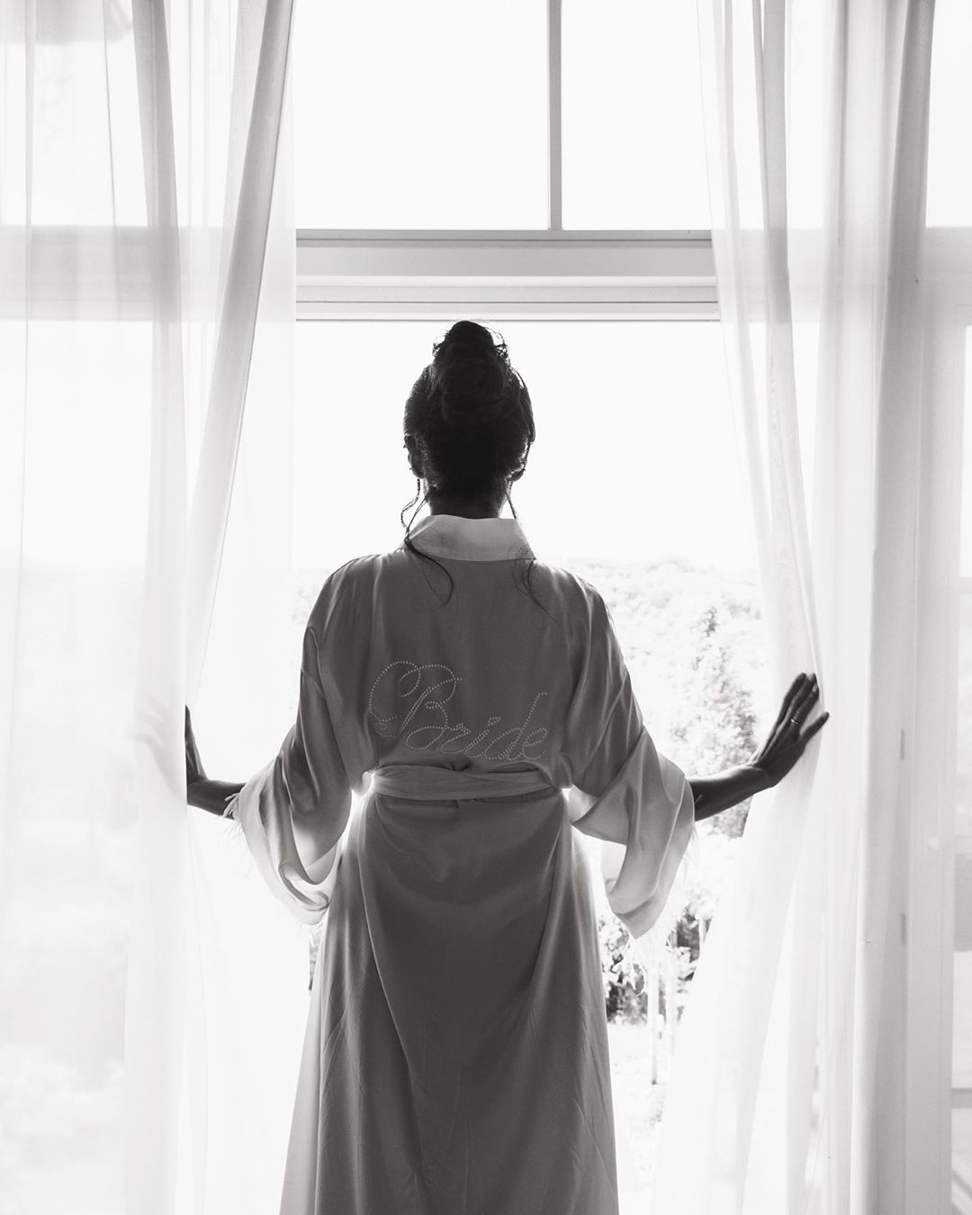 Само совершенство! Нежная Настя Каменских восхитила фото в ванной