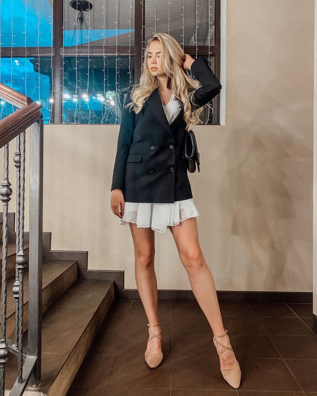 Известный украинский футболист сделал предложение своей девушке: фото избранницы