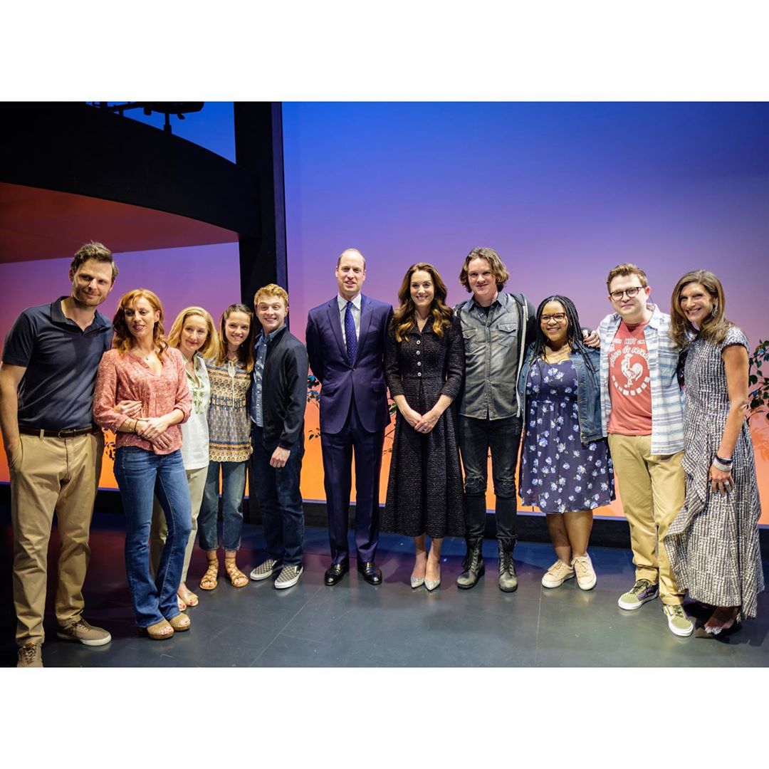 Кейт Міддлтон ефектно виділяє талію в твідовому платті з пишною спідницею - сама елегантність