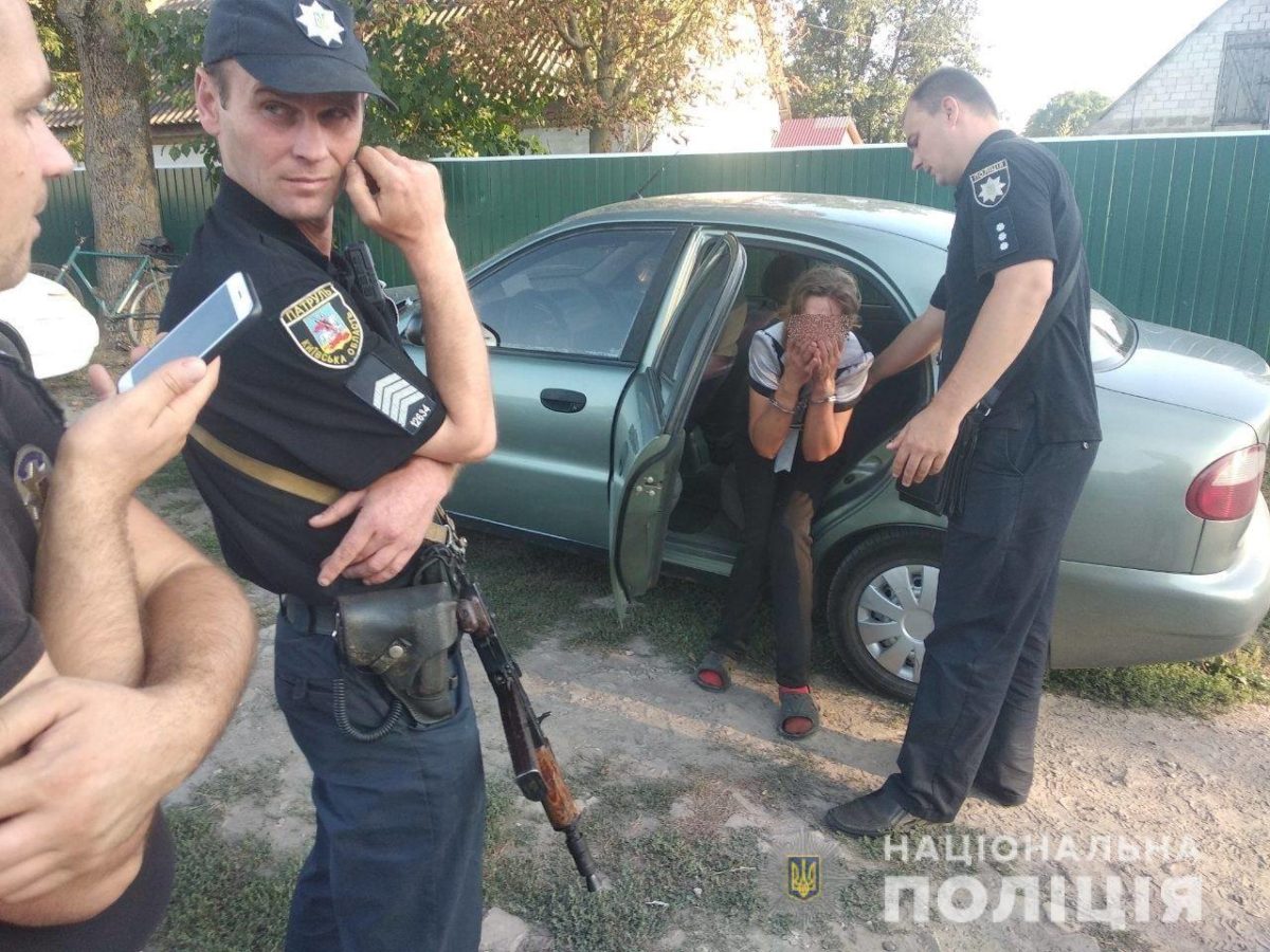 Вынуждена была применить нож: под Киевом женщина зарезала экс-возлюбленного