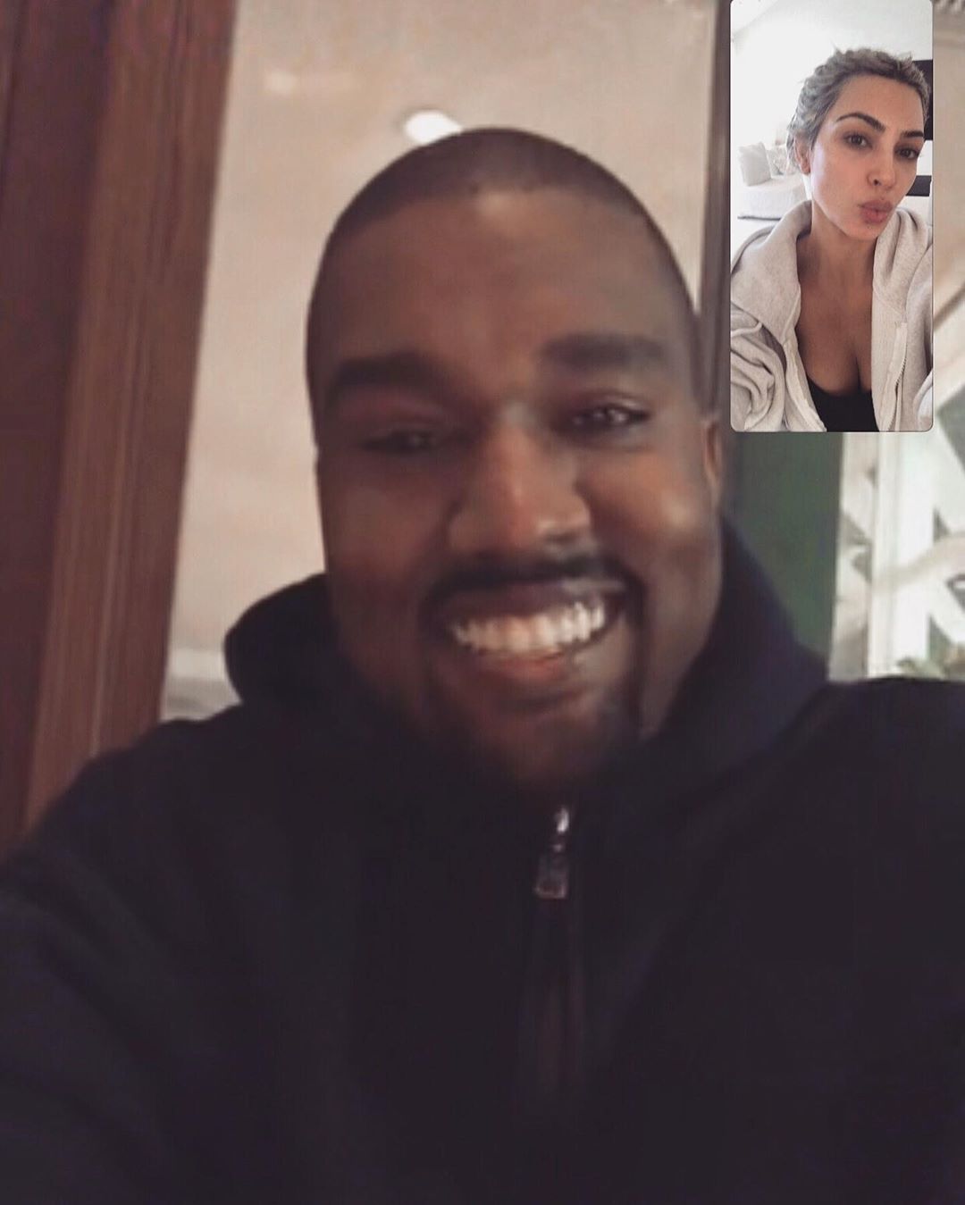 Він ідеальний: Кім Кардашьян вперше показала обличчя новонародженого сина