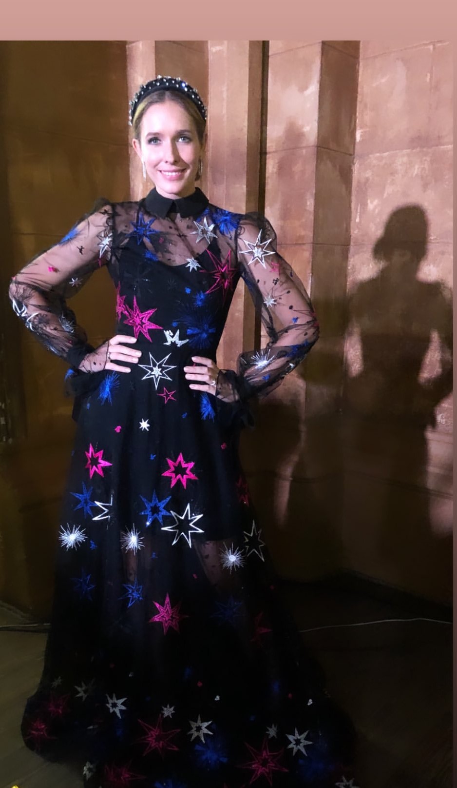 Двойное попадание: Осадчая вышла в свет в эффектном прозрачном платье как у Кухар