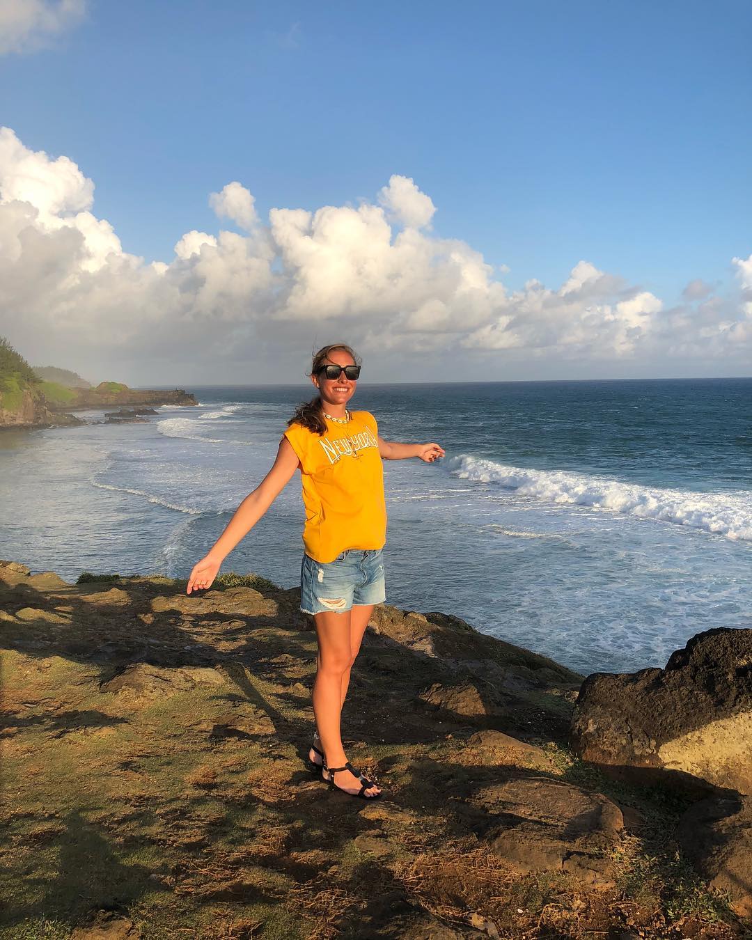 Катя Осадчая на утесе Гри Гри 