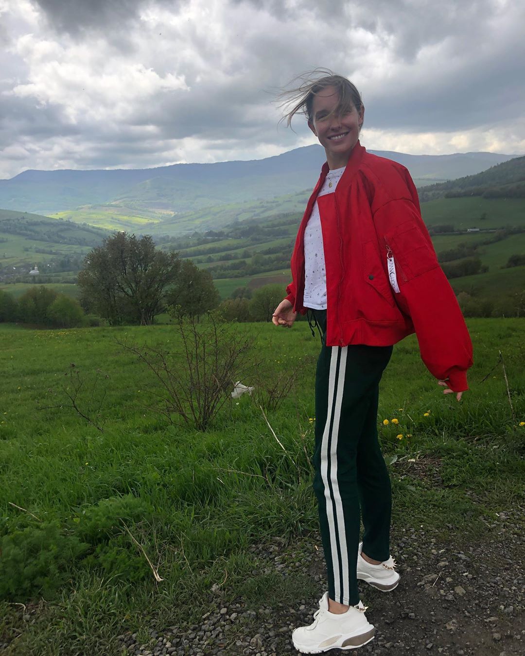 Катя Осадчая в Карпатах 