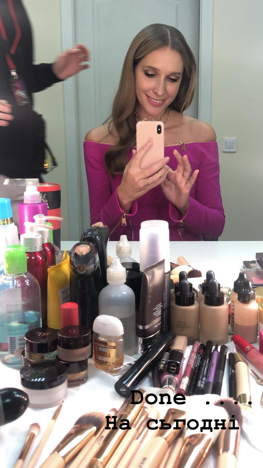 Мила дівчинка: Катя Осадча вразила квітучою зовнішністю на зйомках Голос Країни