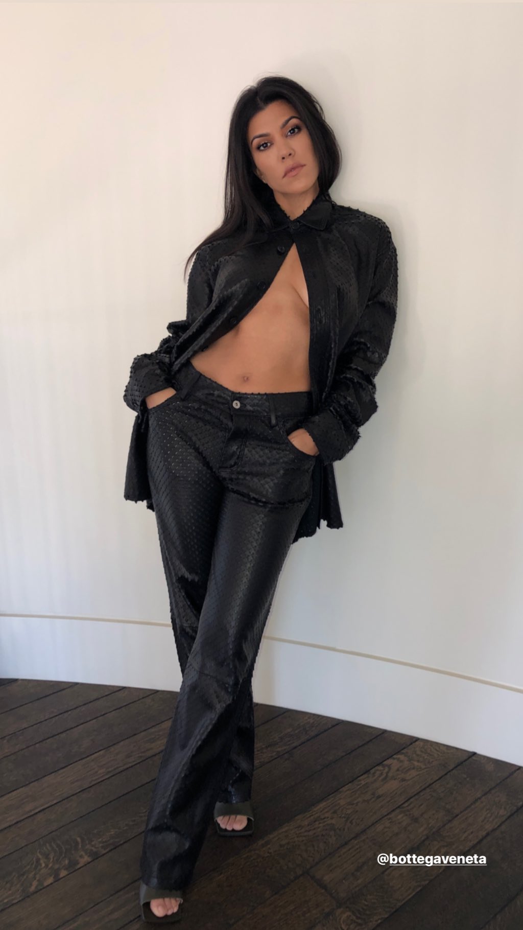 Сімейний портрет: Кортні Кардашян зворушила рідкісним фото з 7-річною донькою та 4-річним сином