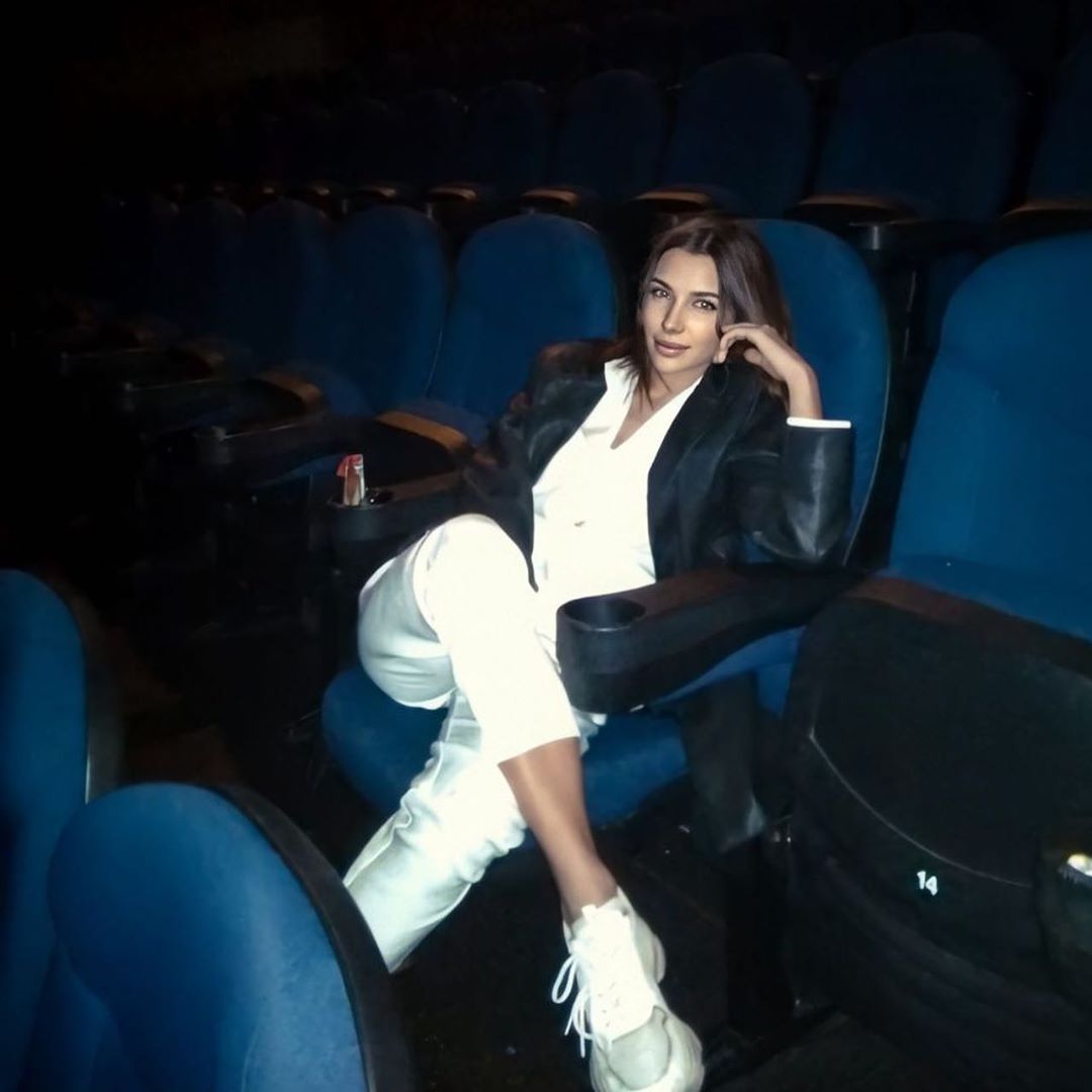 Навіть таке є: Віка з Холостяк-10 заінтригувала архівних фото з Максом Михайлюком