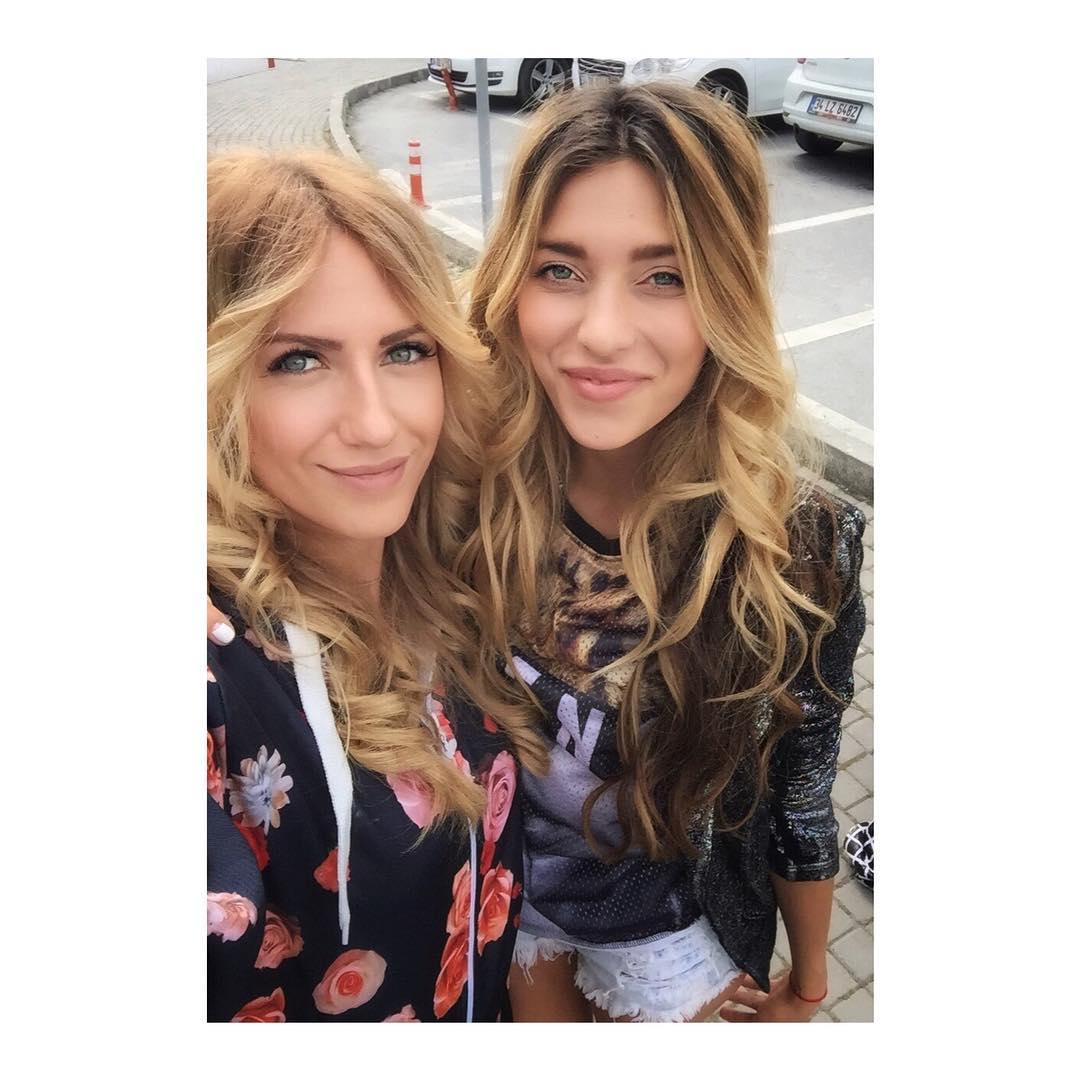 Леся Никитюк и Регина Тодоренко