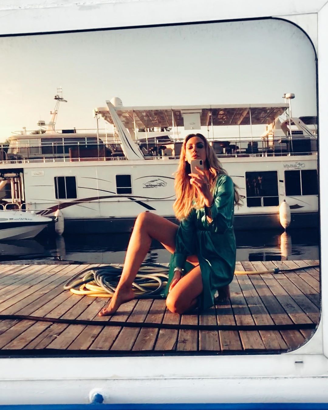 Точка кипения: топ-5 самых "горячих" знаменитостей на отдыхе