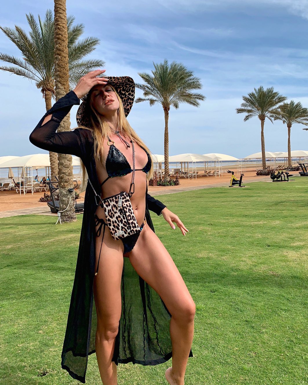 "А что с губой?" Лесю Никитюк раскритиковали за провокационное фото в бикини