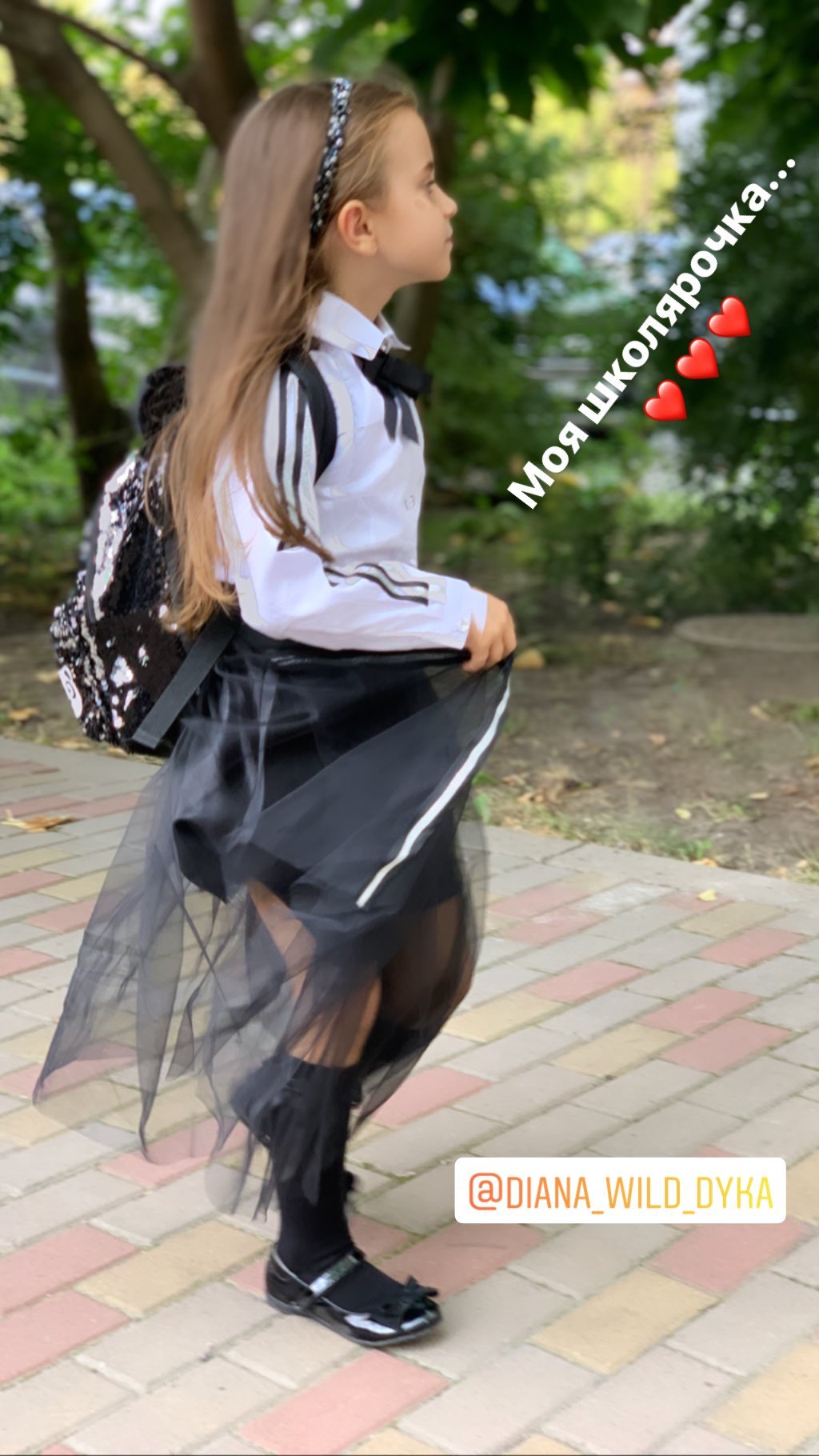 "Похожи?" Лилия Ребрик сравнила себя в детстве с дочкой-школьницей