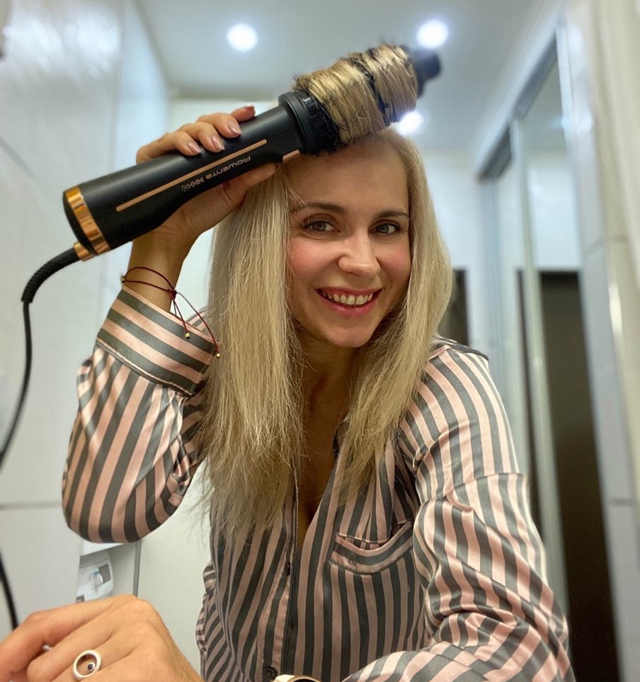 Визитная карточка женщины: Лилия Ребрик раскрыла свои секреты красивой прически