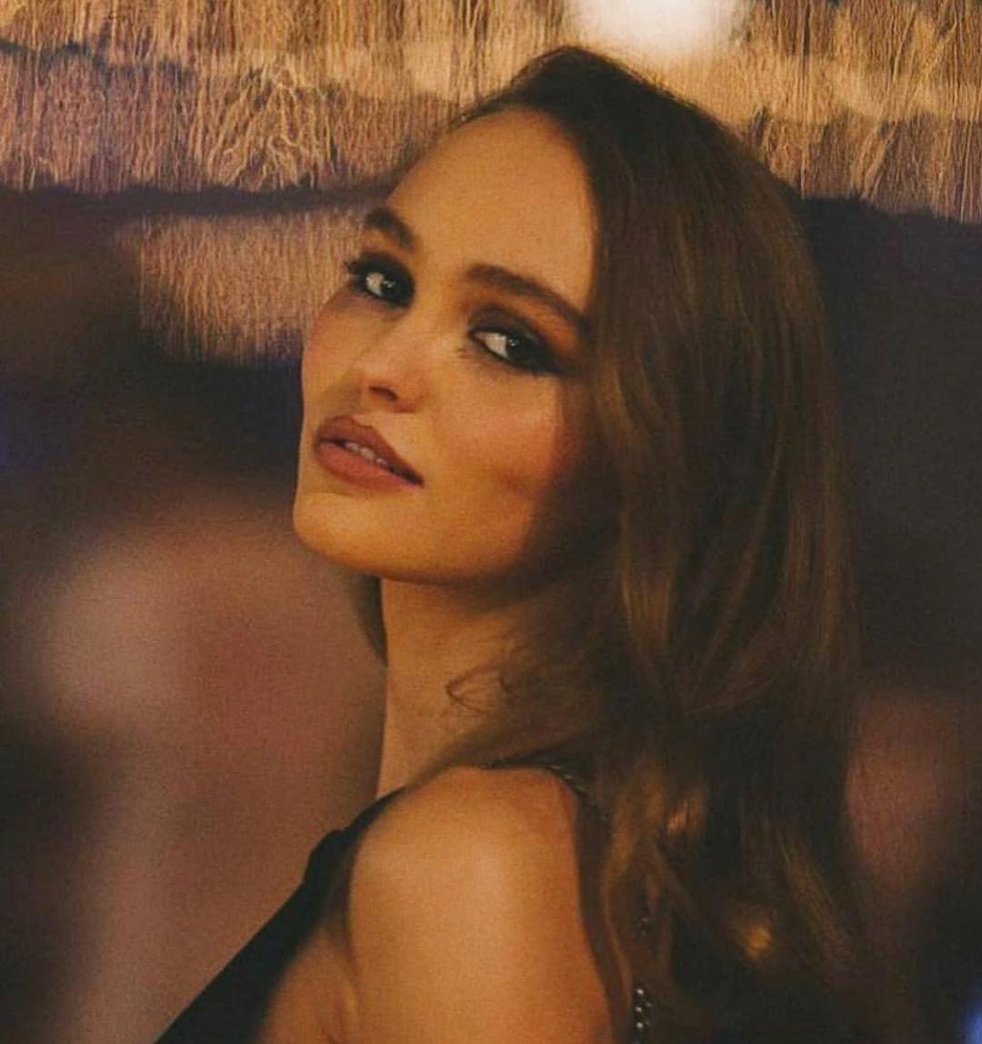 Лили-Роуз Депп