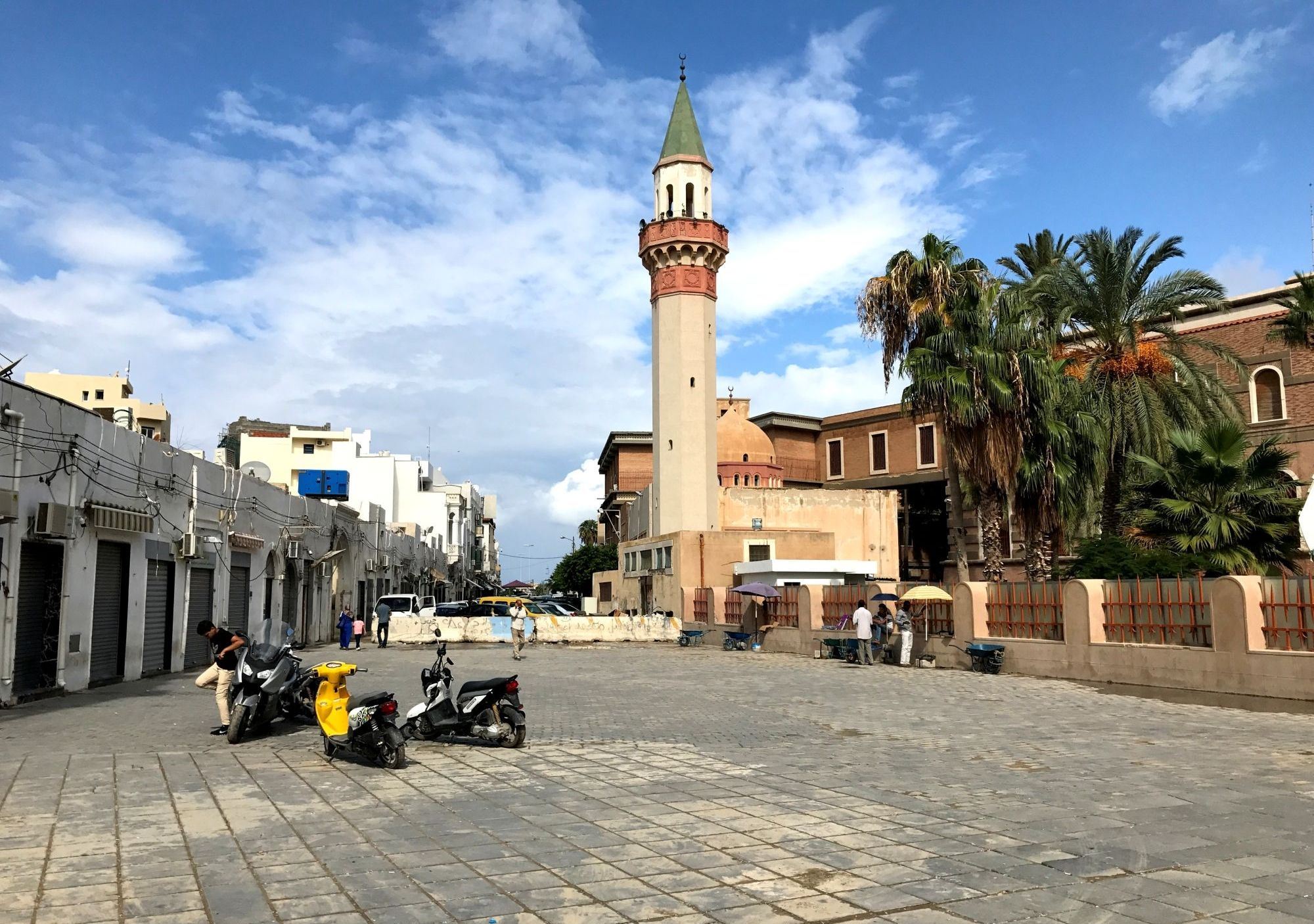 Українець, який відвідав усі країни світу: Одного разу потрапив під ракетний обстріл в Іраку