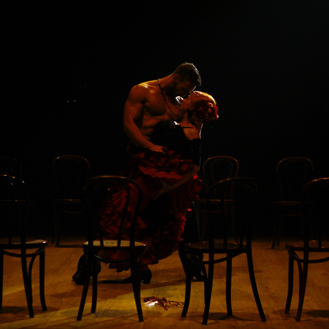 "Вы похитили мое сердце": Иракли Макацария покорил роскошным торсом на Танцах со звездами