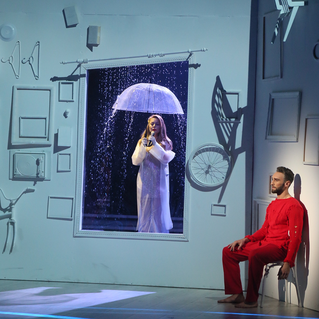 Тина Кароль разрыдалась перед выступлением на Танцах со звездами