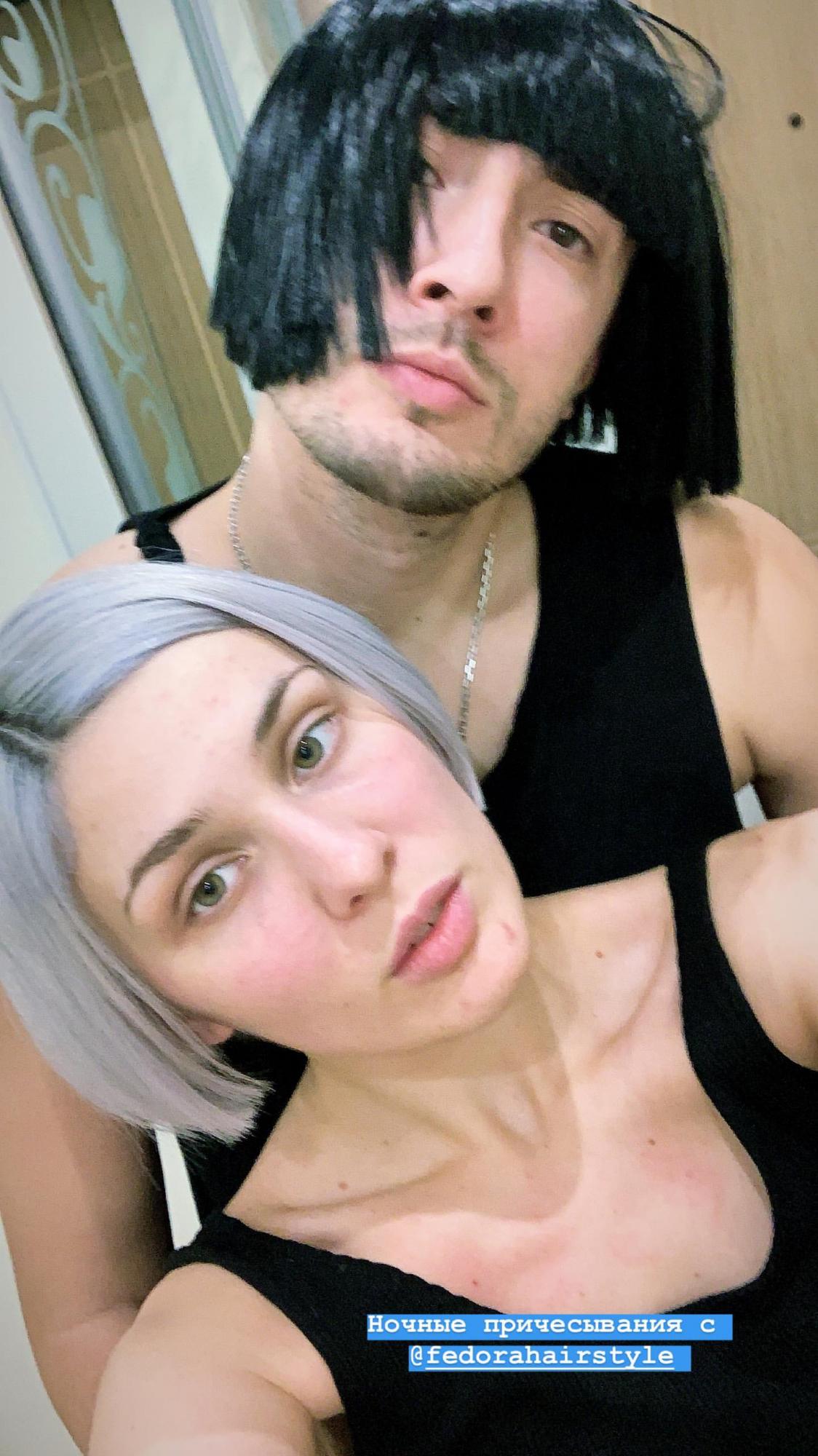 "Ночные причесывания": дерзкая MARUV удивила оригнальным фото с мужем