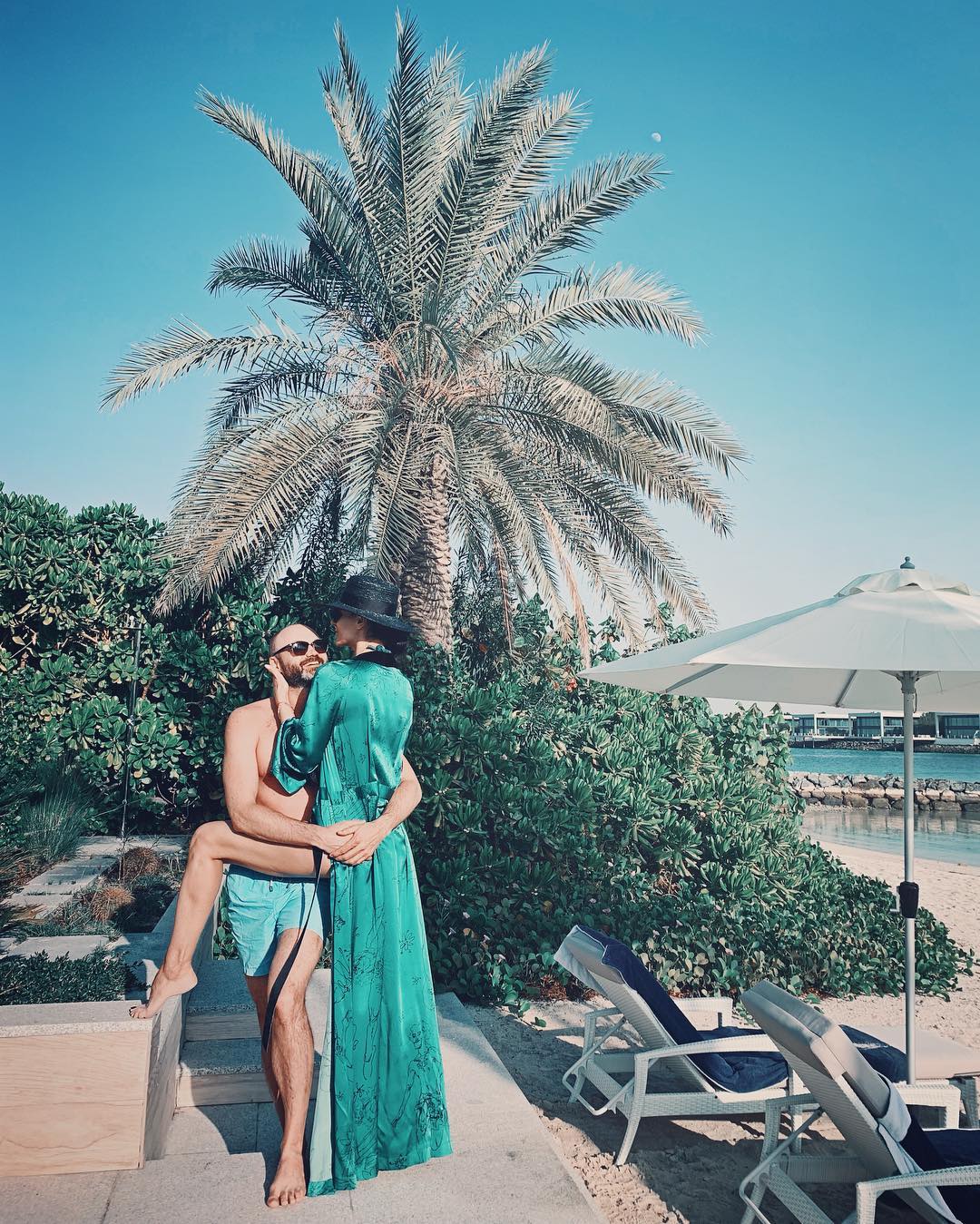 "Шикарна пара": Маша Єфросиніна здивувала гарячим фото з чоловіком