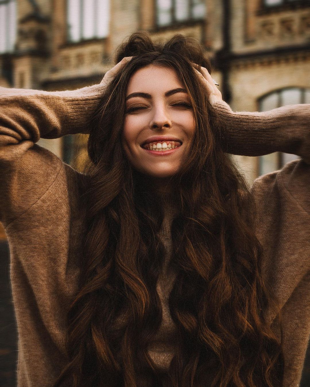 "Девочка со сказочной улыбкой": дочь Поляковой покорила лучезарной красотой