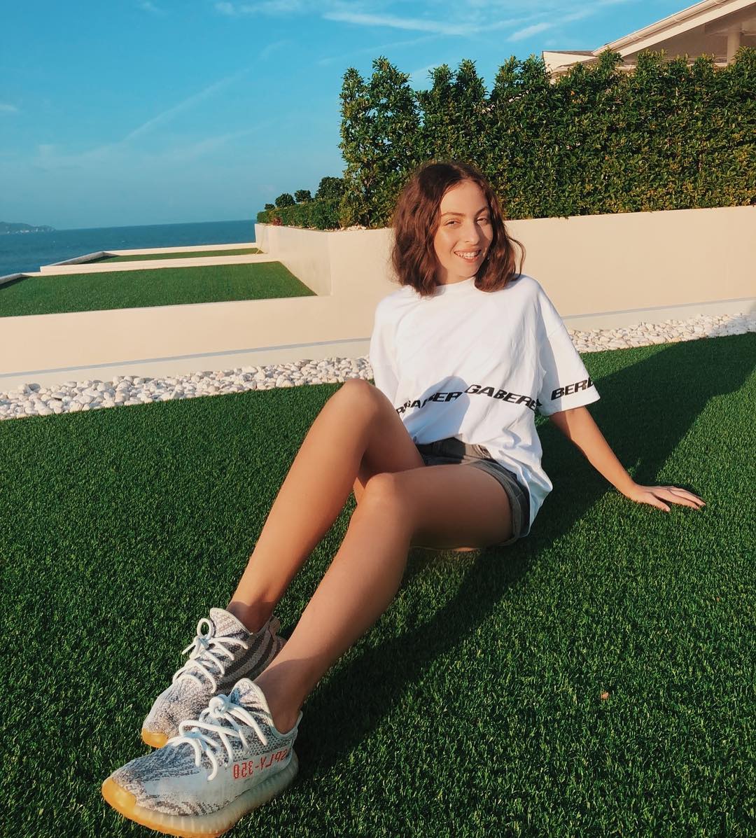 Маша Полякова на отдыхе в Таиланде