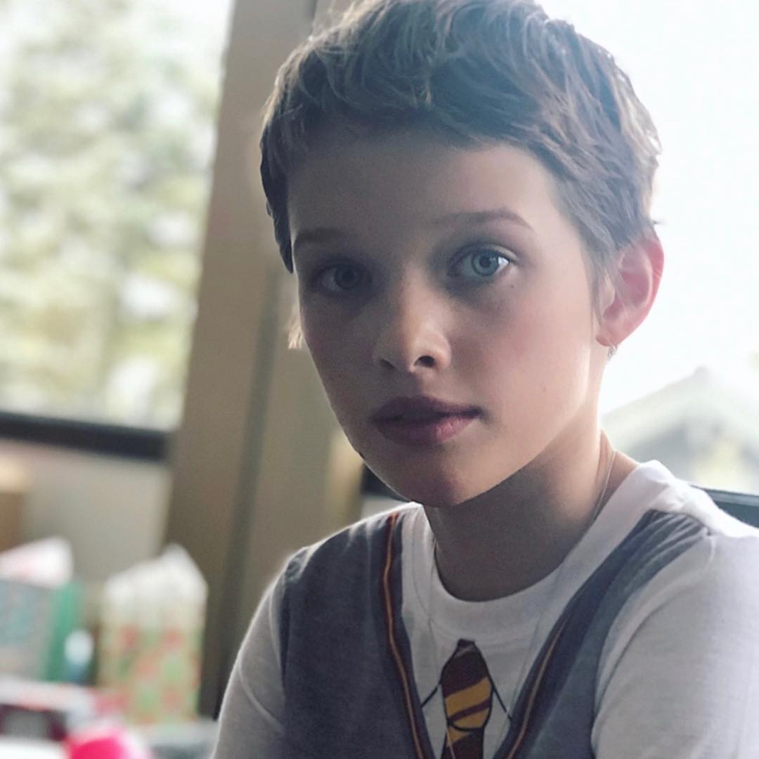 "Чудові діти": Мілла Йовович вразила зворушливими сімейними фото