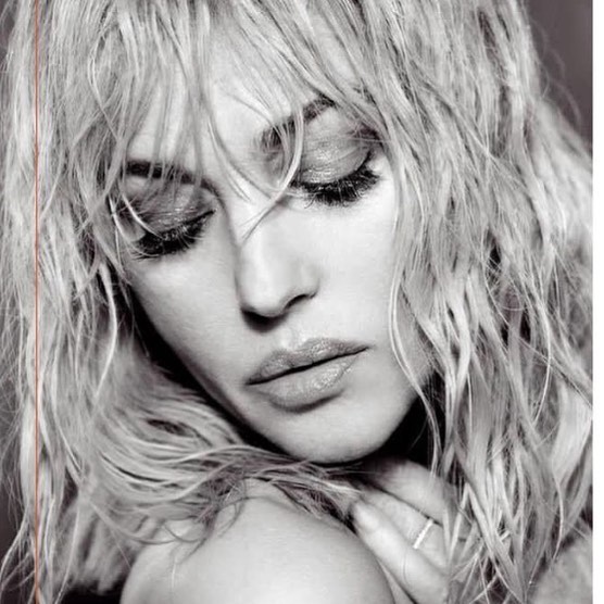 Моника Белуччи