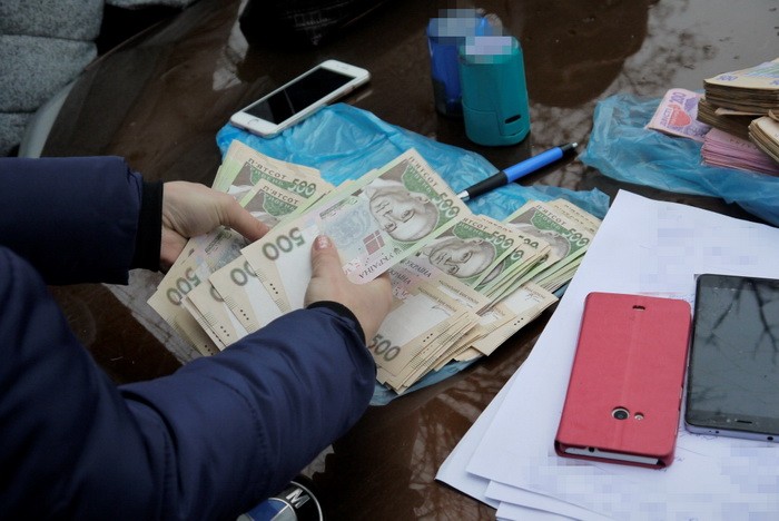 У Полтаві викрито конвертцентр з обігом понад 40 млн гривень