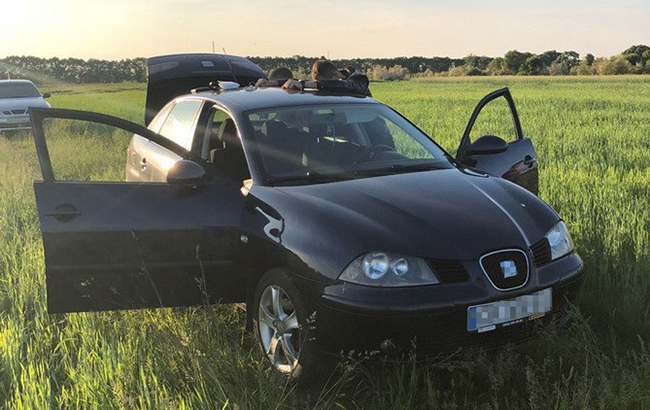 В Черниговской области на взятке задержали трех должностных лиц полиции