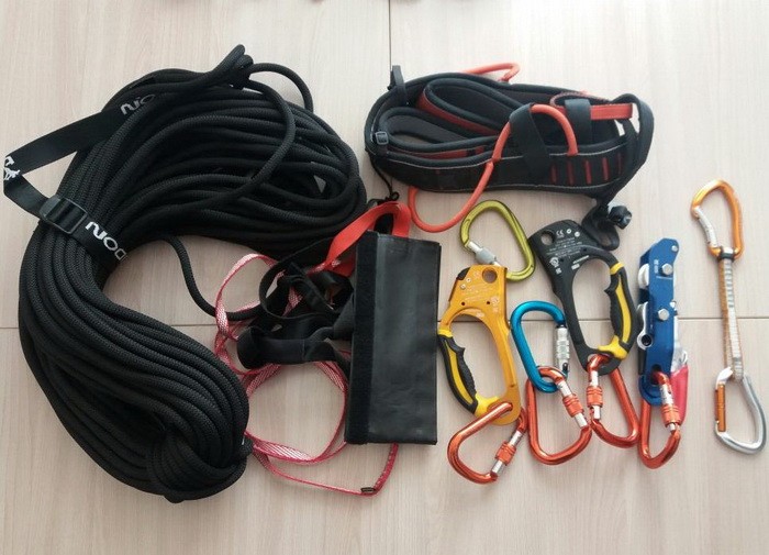 СБУ разоблачила российских "диггеров", которые собирали информацию о подземных объектах Украины