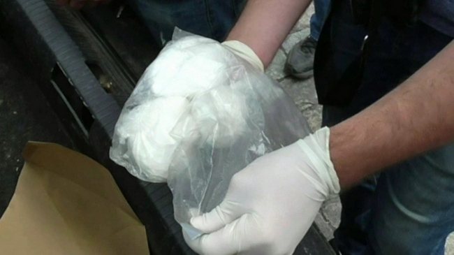 СБУ блокировала деятельность банды торговцев кокаином