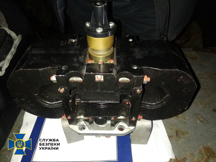 СБУ предотвратила контрабанду комплектующих к военным радарам