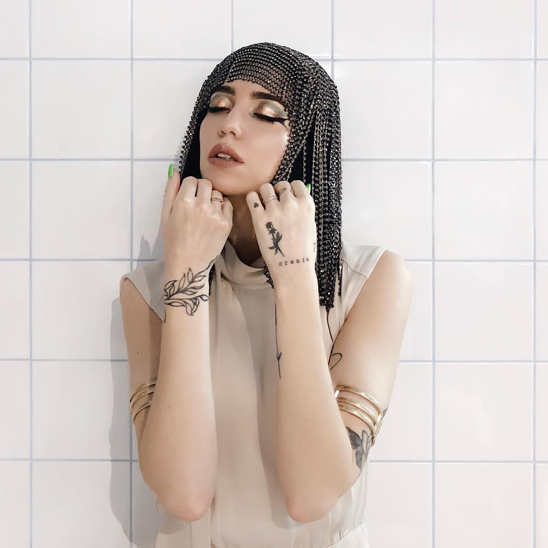 Клеопатра, вампир и Белая королева: как украинские звезды отметили Хэллоуин 2018