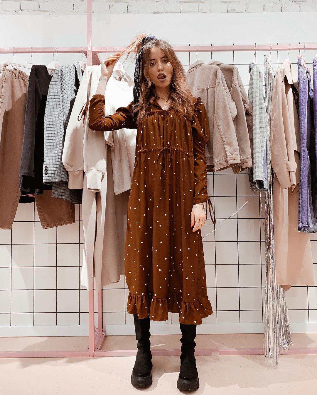 Дівчинка з 90-х: Каменських, Дорофєєва та Полякова показують найтрендовішу зачіску літа 2020