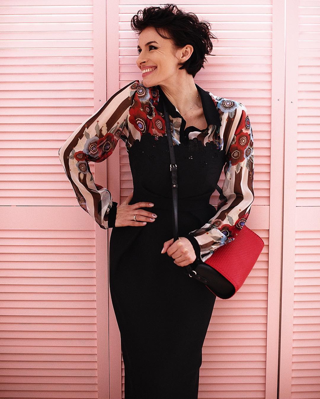 Надія Мейхер схвилювала мережу "квітковим" образом