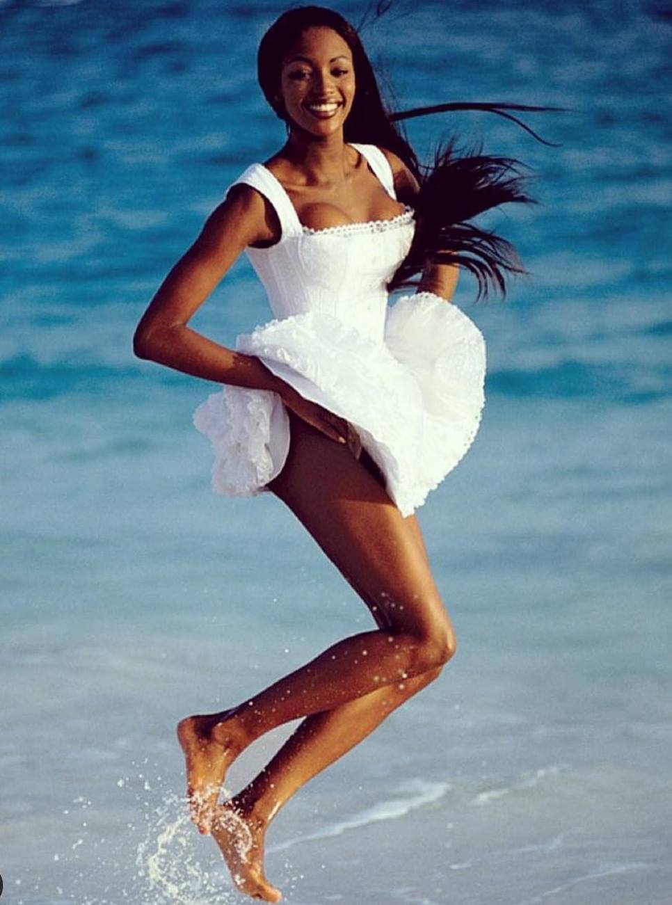 Наомі Кемпбелл – 49: секрети краси і стрункості супермоделі