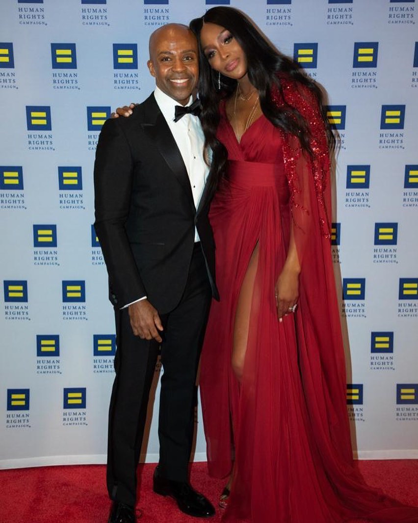 Сказочно красива: 49-летняя Наоми Кэмпбелл восхитила стройной фигурой в изысканном платье