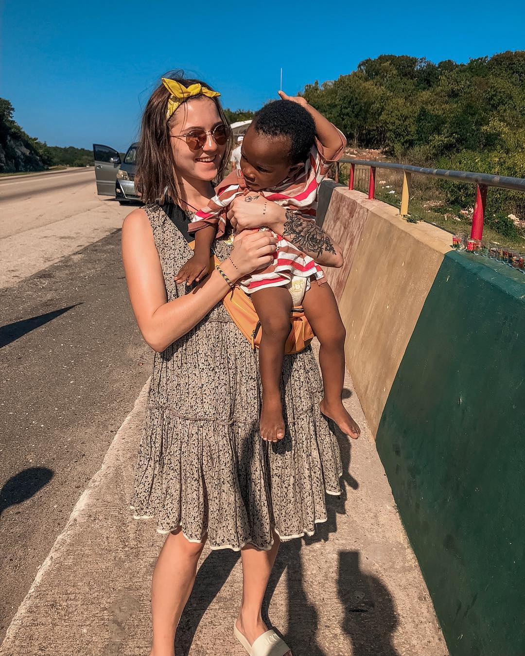 "В нашей семье пополнение": падчерица Потапа заинтриговала фото с Ямайки