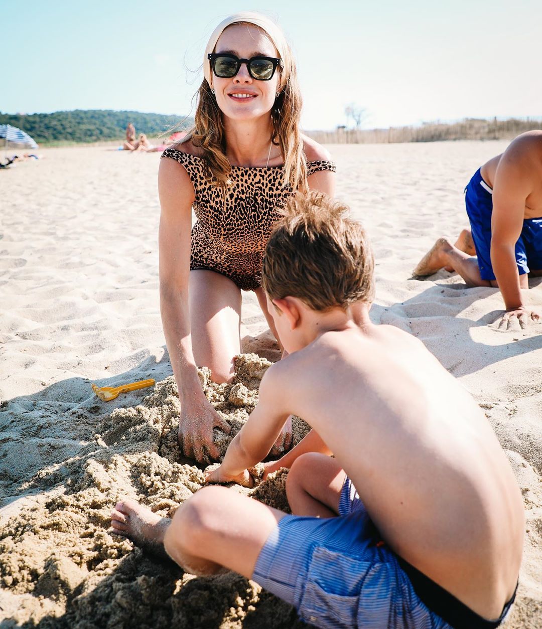 Словно молодожены: Наталья Водянова и Антуан Арно наслаждаются романтическим отдыхом в Сен-Тропе